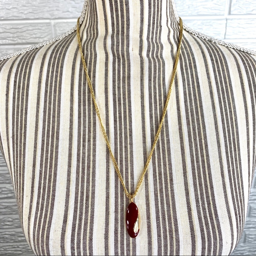 Vintage Sarah Coventry Gold & Maroon Necklace